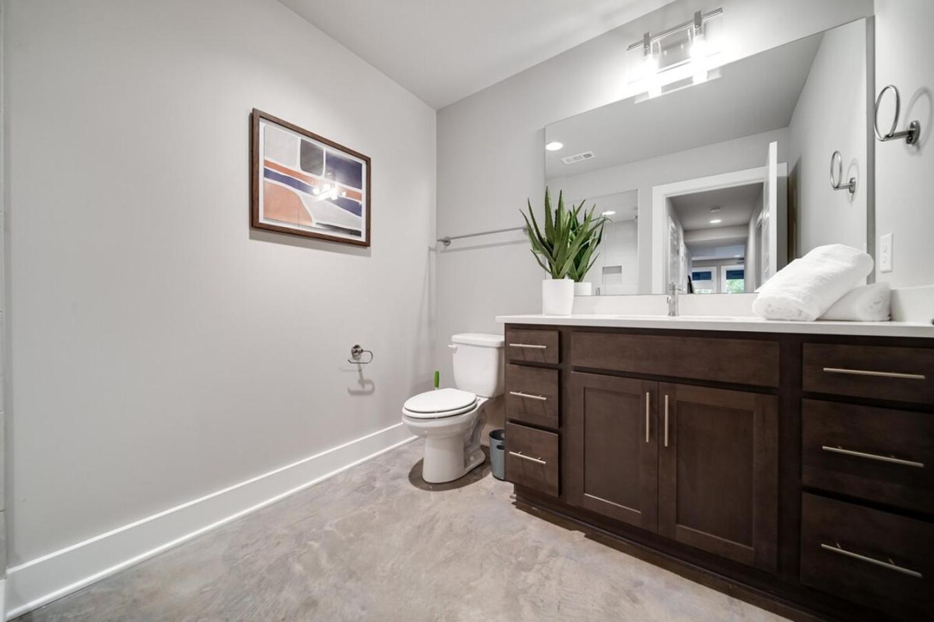 Sojourners Haven - 2 Mi To Downtown & Broadway Villa Nashville Ngoại thất bức ảnh